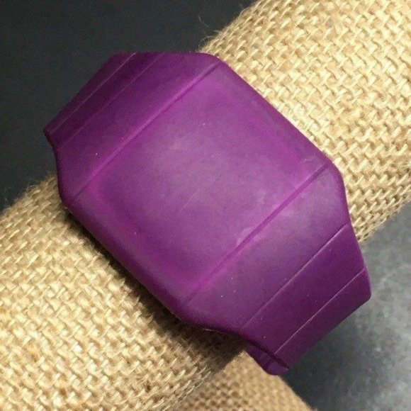 Magenta Purple Silicone Watch Silver Mens Ladies Unisex Retro - Picture 1 of 5